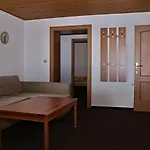 Chaloupka Slamenka Lodge *