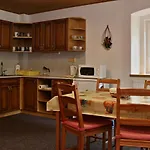 Chaloupka Slamenka Lodge