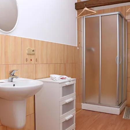 Chaloupka Slamenka Loučná pod Klínovcem