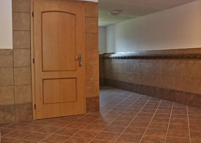 Chaloupka Slamenka Lodge