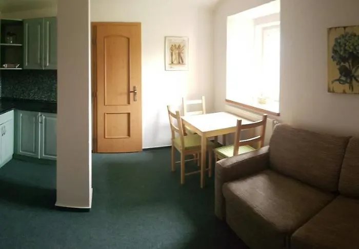 Lodge Chaloupka Slamenka Loučná pod Klínovcem