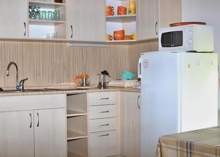 Chaloupka Slamenka * Loucna pod Klinovcem