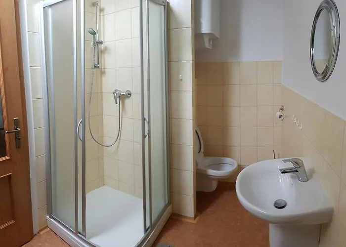 Lodge Chaloupka Slamenka Loucna pod Klinovcem