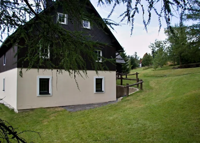 Chaloupka Slamenka Lodge